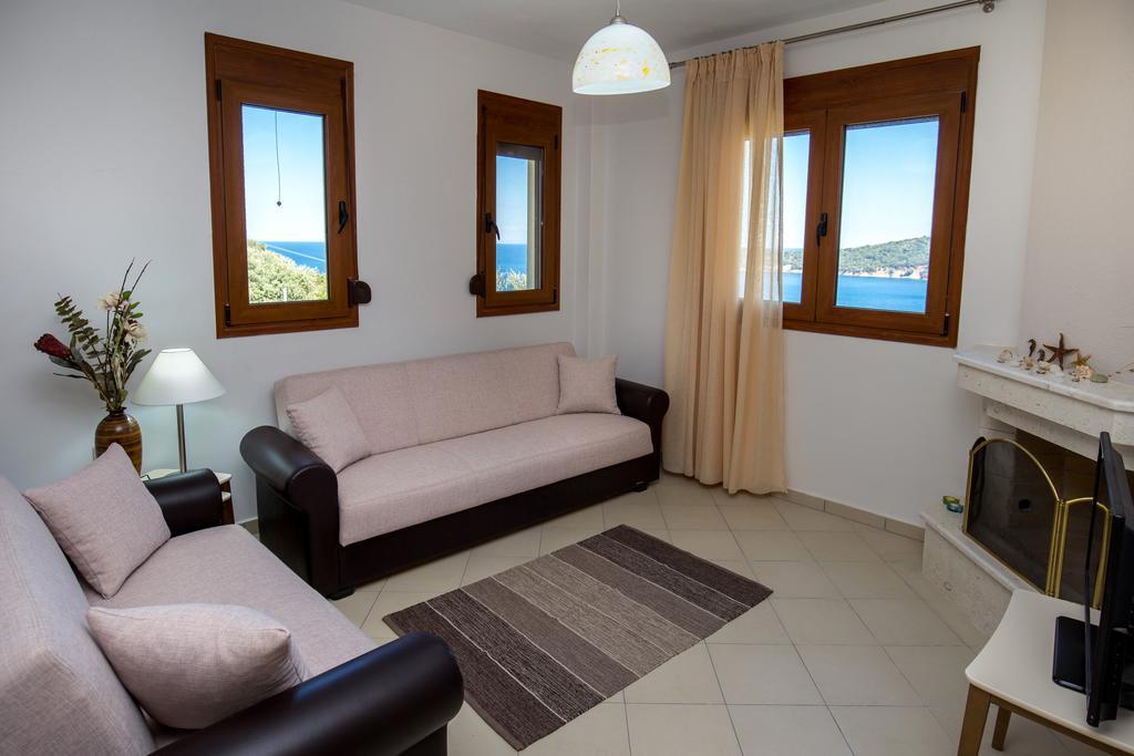 Aphrodite Villas Koinira Dış mekan fotoğraf