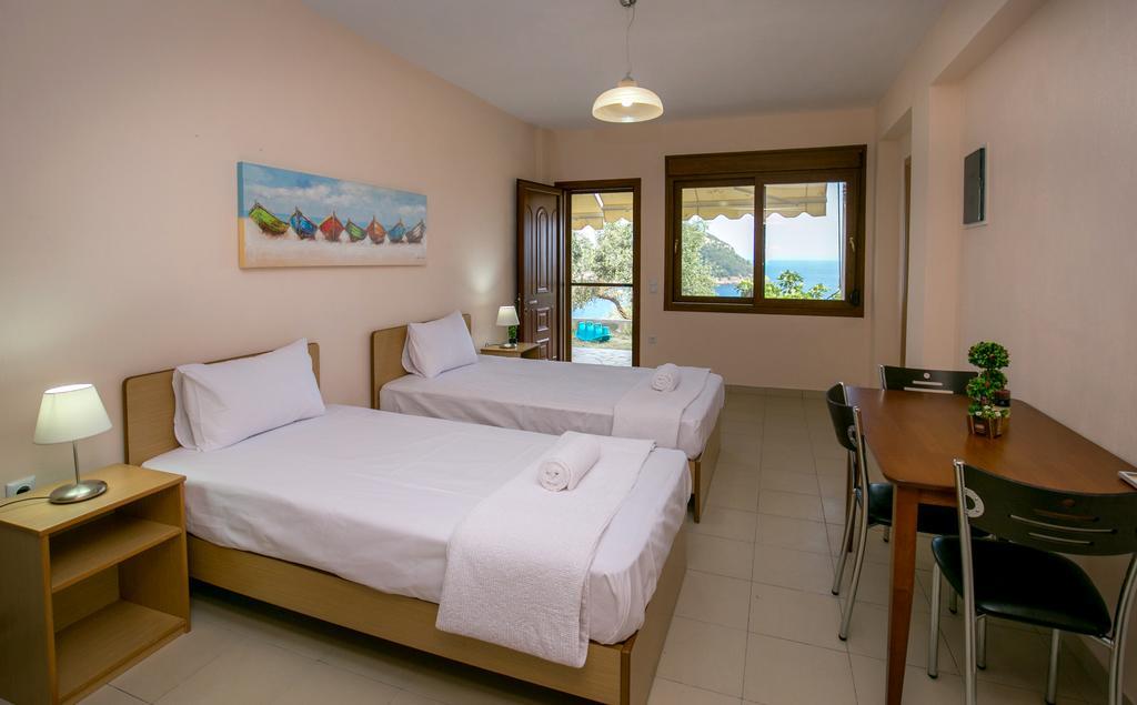 Aphrodite Villas Koinira Dış mekan fotoğraf