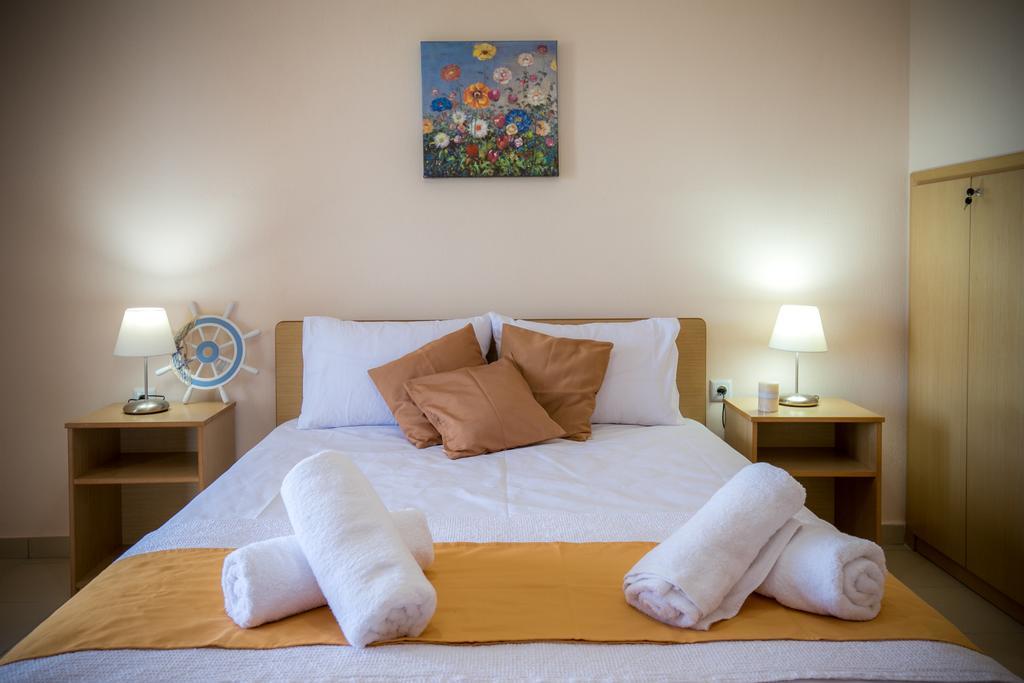 Aphrodite Villas Koinira Dış mekan fotoğraf