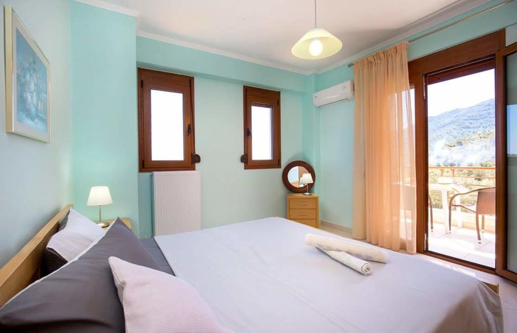 Aphrodite Villas Koinira Dış mekan fotoğraf